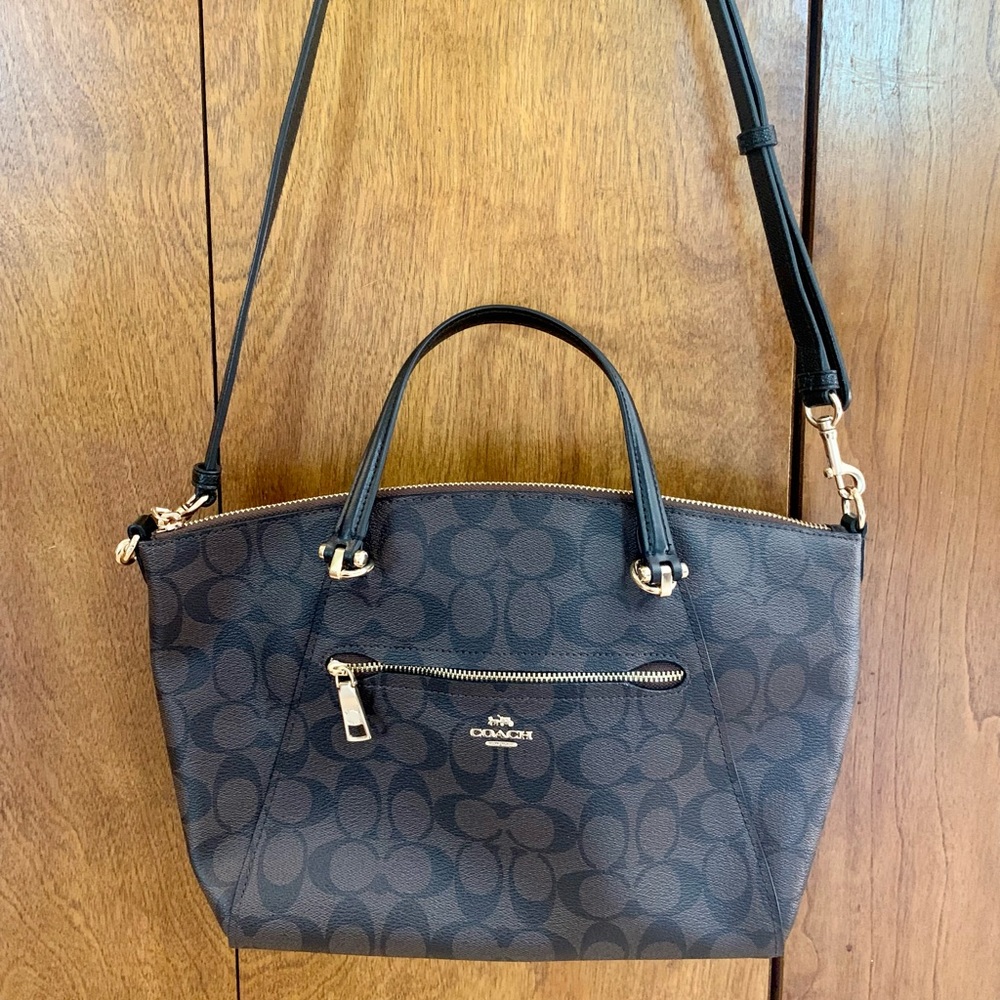 Coach Women’s Prairie Crossbody in Signature Canvas Style #F79998